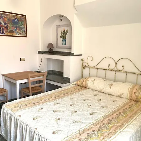 S'incontru Bed & Breakfast Galtellì